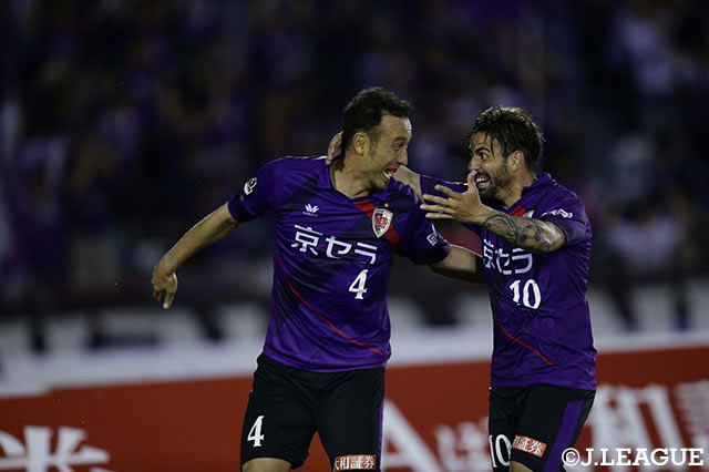 首位湘南が山形に完敗！京都は闘莉王2得点で名古屋下す【サマリー：明治安田Ｊ２ 第24節】