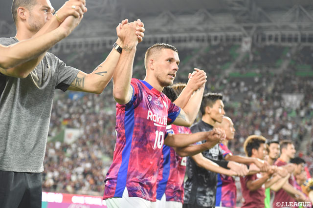 ポドルスキが2ゴールを奪う衝撃のデビュー 磐田は大量5ゴールを奪い6連勝【サマリー：明治安田Ｊ１ 第19節】