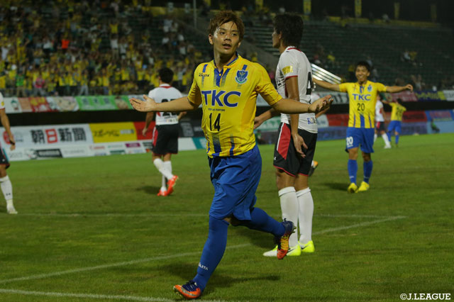 栃木が盛岡を下し暫定2位に浮上 富山との上位対決に勝利した鹿児島が4連勝【サマリー：明治安田Ｊ３ 第20節】