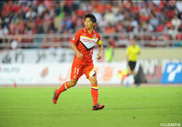 FW佐藤が全治3週間の負傷【名古屋】