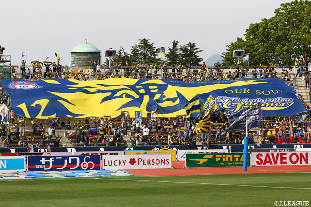 tonan前橋よりMF吉田が加入【群馬】