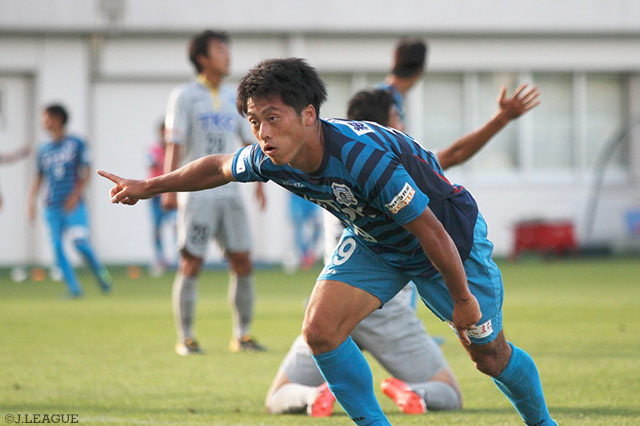 秋田と栃木の上位対決は痛み分け　北九州が池元2発で連勝！【サマリー：明治安田Ｊ３ 第21節】