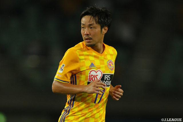 MF富田が全治8週間の負傷【仙台】