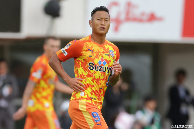 FW鄭 大世が全治4週間の負傷【清水】