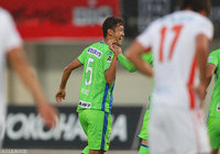 湘南が愛媛を下しJ1昇格へ王手!3位長崎と4位名古屋の対決はドロー【サマリー:明治安田J2 第38節】