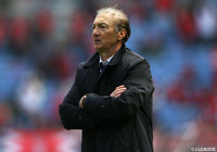 エリク モンバエルツ監督の退任を発表【横浜FM】