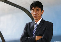 井原監督との契約を更新【福岡】