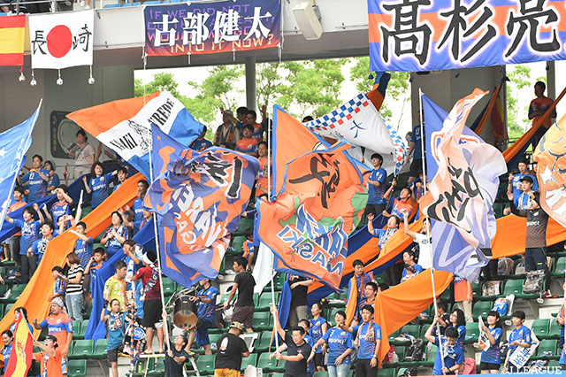 順天大よりMF新里とMF米田が加入【長崎】