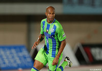 湘南よりFWジネイが加入【甲府】