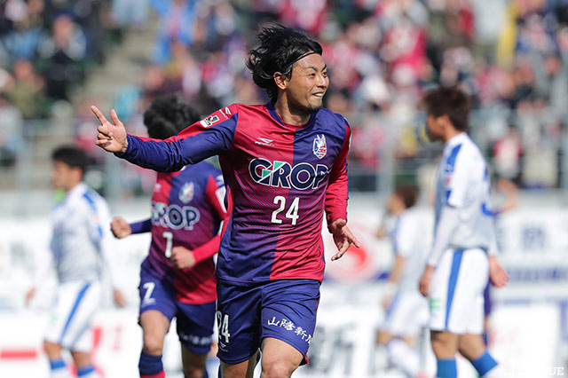 岡山は前節、エースの赤嶺 真吾に結果が生まれたのも好材料で、チーム状態はさらに高まっている印象だ。