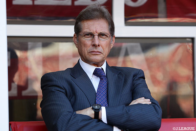 浦和のオズワルド オリヴェイラ新監督。チームの好調を維持できるかに注目！