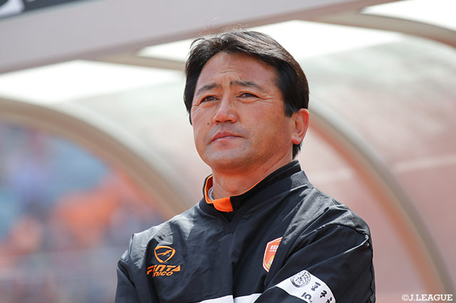 就任にあたり上野監督は「目標である『Ｊ１復帰』、そしてヴァンフォーレ甲府の未来のために、全員で一丸となって突き進んで行きましょう」とコメントしています