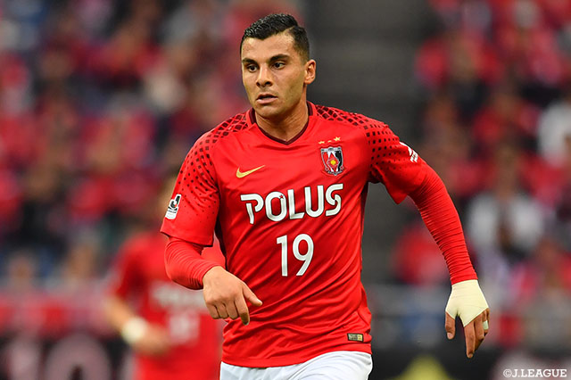 FWアンドリュー ナバウトが一時帰国【浦和】