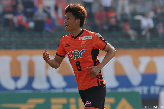 山口は、ホームに東京Ｖを迎える。4月の月間ＭＶＰに輝いた小野瀬 康介のパフォーマンスに引き続き注目が集まる