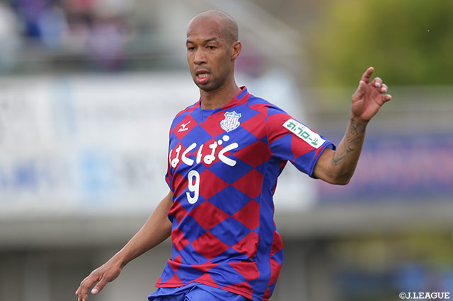 FWジネイが全治3か月の負傷【甲府】