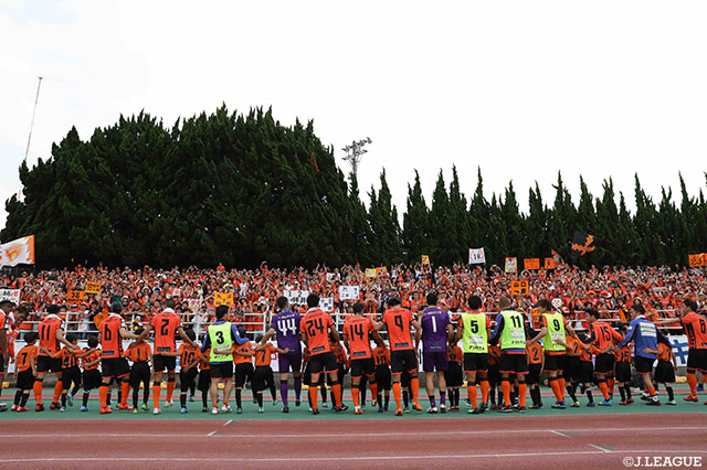 讃岐に勝利の山口が首位の大分に勝点で並ぶ！敵地で快勝を収めた福岡は3位浮上【サマリー：明治安田Ｊ２ 第16節】