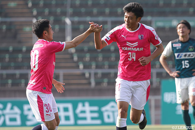 3節以降、負けなしを続けるC大23。勝ち切れない試合もあるだけに山田 寛人(#34)ら攻撃陣の活躍に期待したい