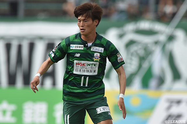 4試合連続ゴール中の古橋 亨梧（岐阜）のパフォーマンスに注目が集まる