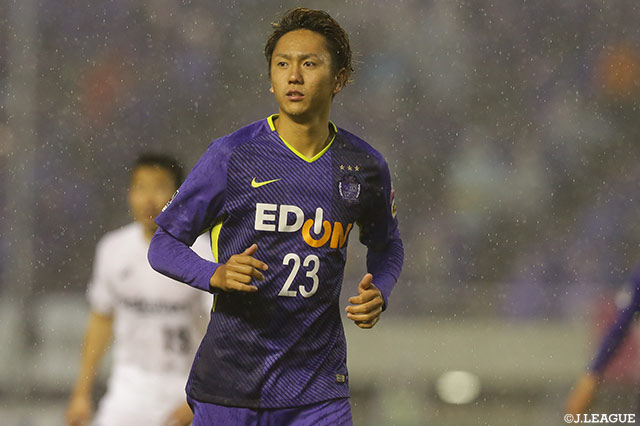 MF吉野が全治4週間の負傷【広島】