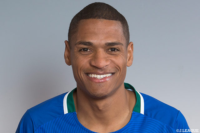 FWナタン ジュニオールとの契約を解除【徳島】