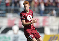 CSAよりMFフェフージンが完全移籍加入。FWジネイとの契約を解除【甲府】