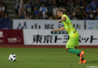 1試合で最も多いペナルティキックの回数は5回。過去にはPKだけでハットトリックを達成した選手も!【Jリーグ】