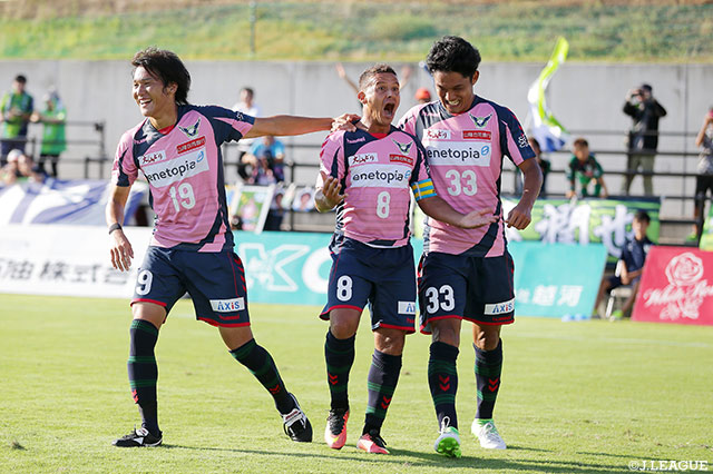 4位の鳥取はフェルナンジーニョをはじめ、攻撃陣が好調を維持しており、その勢いを今節にも持ち込みたいところだ