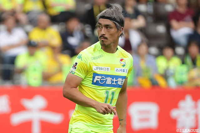 通算250試合出場まであと1試合に迫った船山 貴之(千葉)