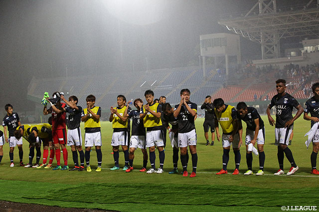 土壇場で勝点1を確保した鹿児島が暫定2位に浮上！Ｃ大23は3連勝達成【サマリー：明治安田Ｊ３ 第25節】