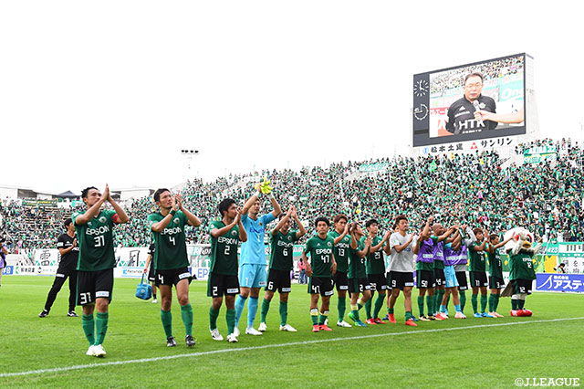 着実に勝点を積み重ねる松本が首位に。勢いに乗る徳島が昇格戦線のカギを握る【マンスリーレポート（9月）：明治安田Ｊ２】