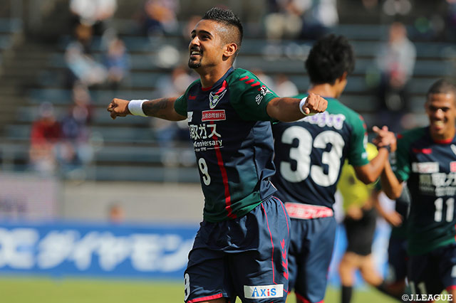 6位の鳥取はこれ以上の取りこぼしは許されない。前節、ハットトリックを達成したレオナルドに期待がかかる