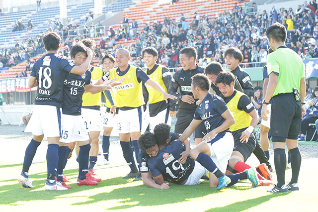 逆転勝利の鹿児島が2位の座をキープ！昇格に向けて一歩前進【サマリー：明治安田Ｊ３ 第31節】