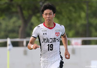 盛岡よりMF白石が完全移籍加入【富山】