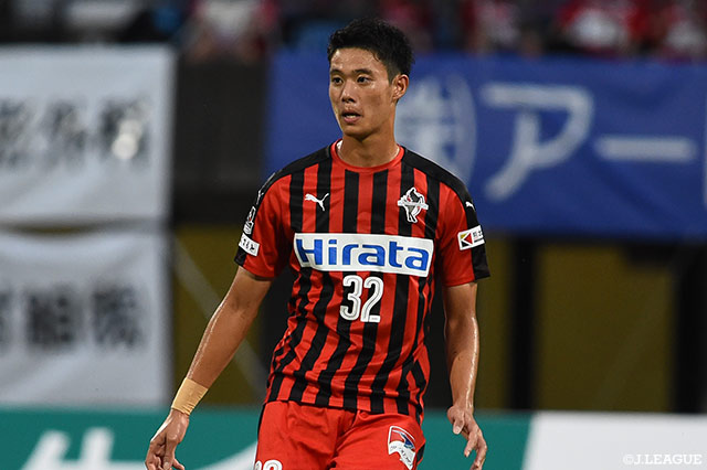 松本は15日、熊本よりMF米原 秀亮が完全移籍で加入することを発表しました