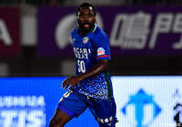 FWピーター ウタカら3選手の加入を発表【甲府】