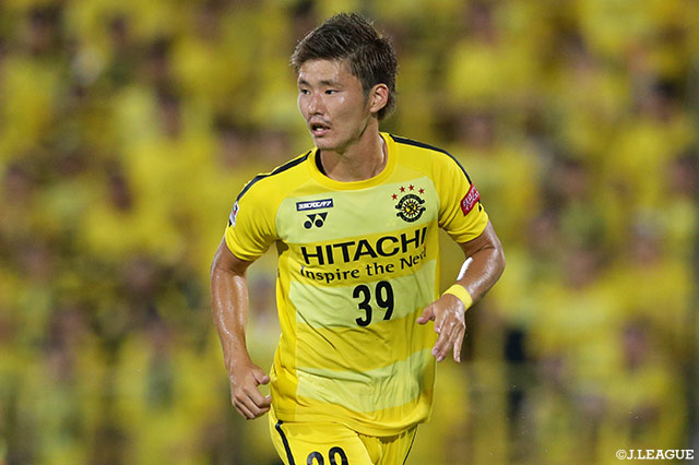 柏よりDF亀川が完全移籍加入【長崎】