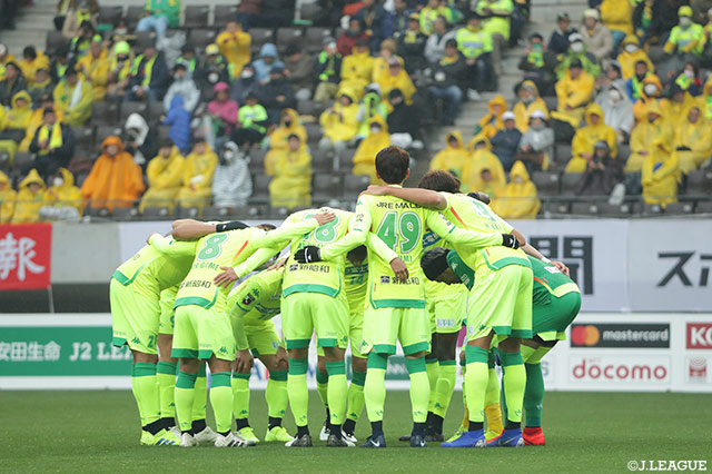 千葉は、今節より江尻 篤彦新監督が指揮を執る。前体制からどこまで変化が生じているのか、そのパフォーマンスに注目が集まる