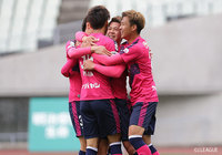 藤枝との無敗対決を制したC大23が首位浮上!沼津を下した讃岐も無敗をキープ【サマリー:明治安田J3 第4節】