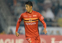 MF伊藤がプロA契約を締結【磐田】