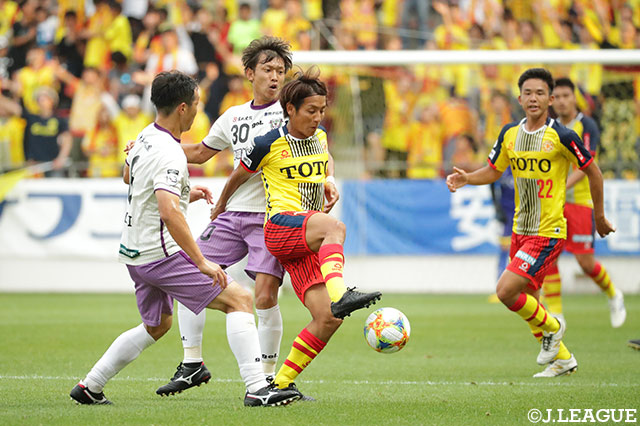 北九州、0-0決着も暫定首位をキープ！ 岩手vs福島は雷雨のため中止に【サマリー：明治安田Ｊ３ 第13節】