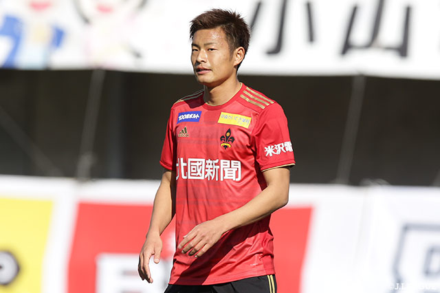 金沢よりDF毛利が完全移籍加入【湘南】