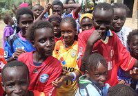 ＃サポユニforsmile Ｊリーグのユニフォームをフィリピンの子どもたちに届けよう！