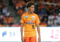 MF西澤がプロA契約を締結【清水】