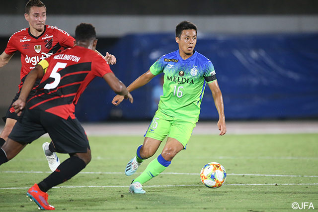 湘南は水曜日のカップ戦でアトレチコ・パラナエンセに0-4と完敗を喫した。南米の強豪相手に得た教訓を、この試合に活かせるか