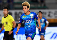 FW岸本が完全移籍で加入【徳島】