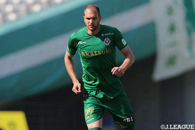 FWネマニャ コイッチとの契約を解除【東京Ｖ】