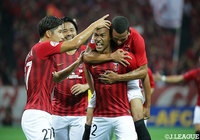 浦和がスーパーゴール2発で先勝!2年ぶりの決勝進出へ大きく前進【サマリー:ACL 準決勝 第1戦】