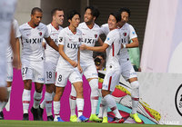 FC東京をかわし、鹿島がついに首位浮上!好調の横浜FMも2強に肉薄【マンスリーレポート(10月):明治安田J1】