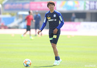 MF中山が全治3か月の負傷【甲府】