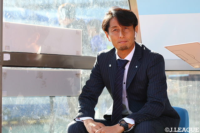 伊藤監督との契約を更新【甲府】